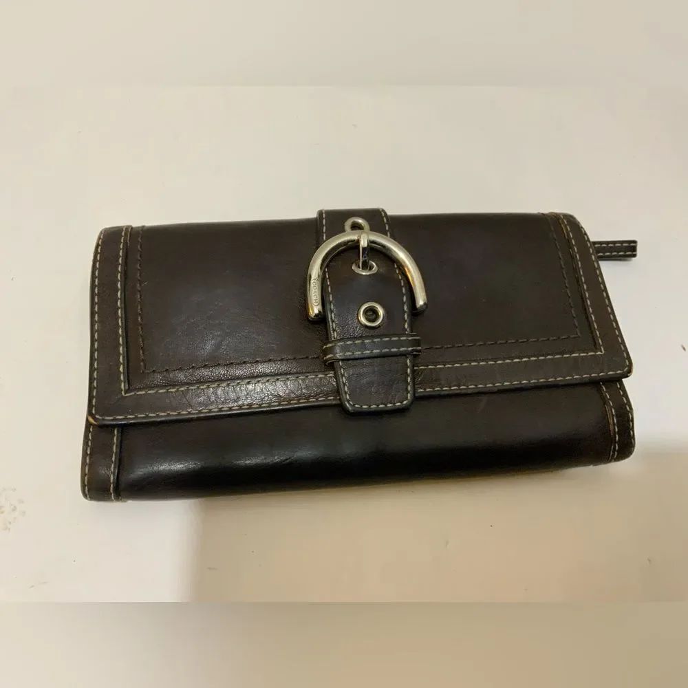 Coach Soho Vintage Trifold 7.5 X 4 Tan Interior Western Flair  LeatherY2K Wallet